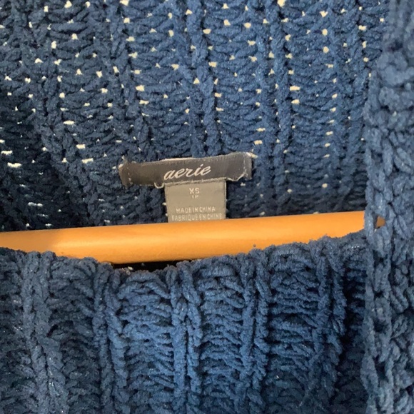 Aerie XS oversized sweater - Picture 2 of 2